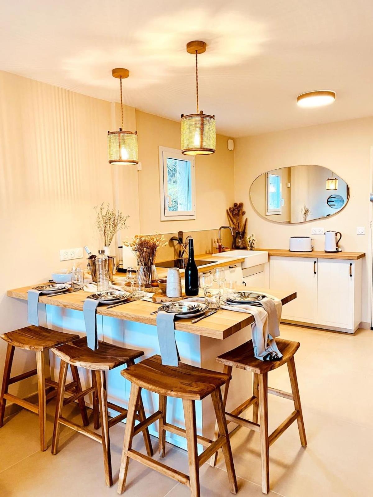Logement Vue Mer Splendide - Situe A 50 Metres Du Bord De Mer Et 2 Minutes Des Plages - Bandolina Luaran gambar