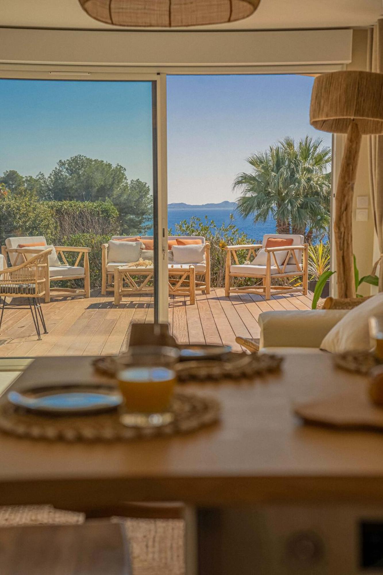 Logement Vue Mer Splendide - Situe A 50 Metres Du Bord De Mer Et 2 Minutes Des Plages - Bandolina Luaran gambar